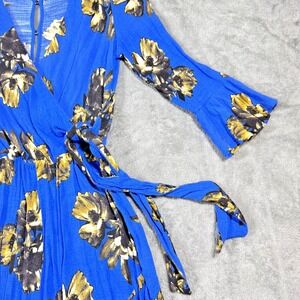 Free People Blue Floral Boho Romper V-Neck Bell Sleeve Sz XS Festival